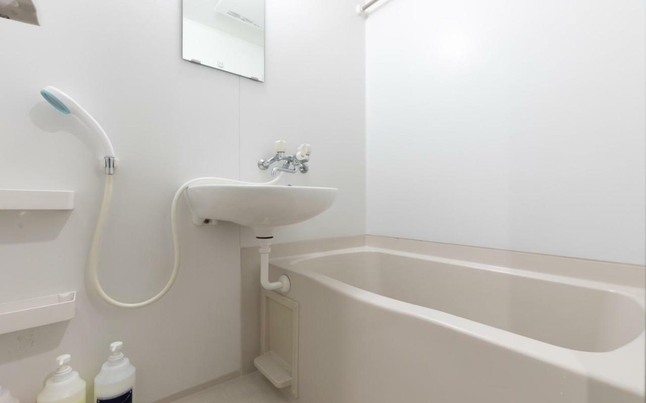 Rakuhaku Apartment